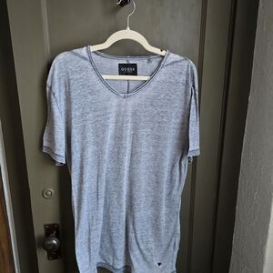 GUESS Men's Light Gray V-Neck Tee